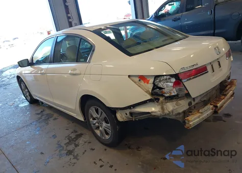 2011 Honda Accord 2.4 Se из США, поврежденный, VIN 1HGCP2F66BA021580